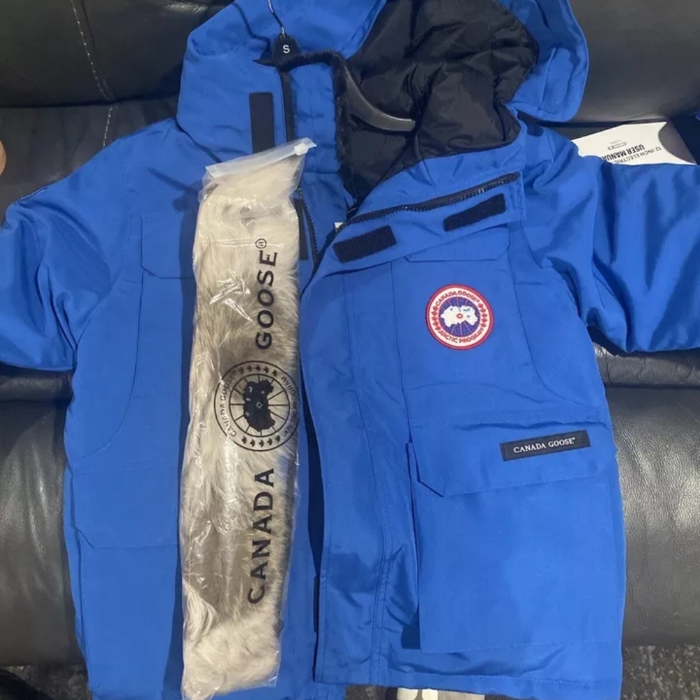 canada goose jacket Youth 6-7